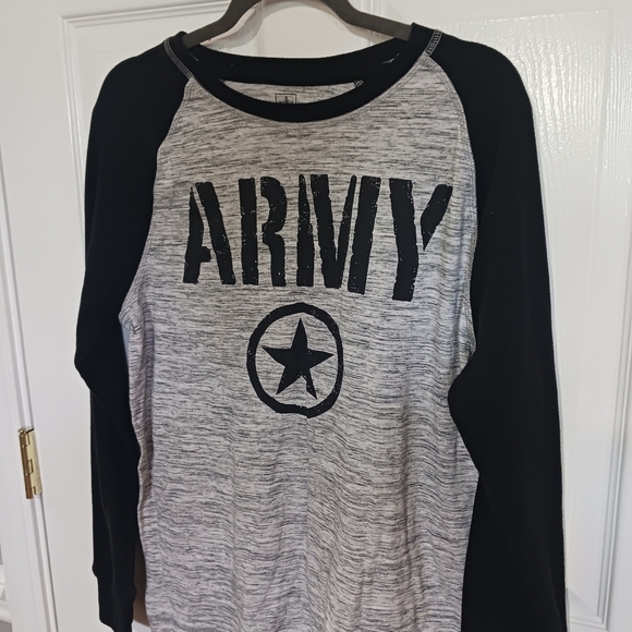 Army long sleeve men's tee - Picture 2 of 5